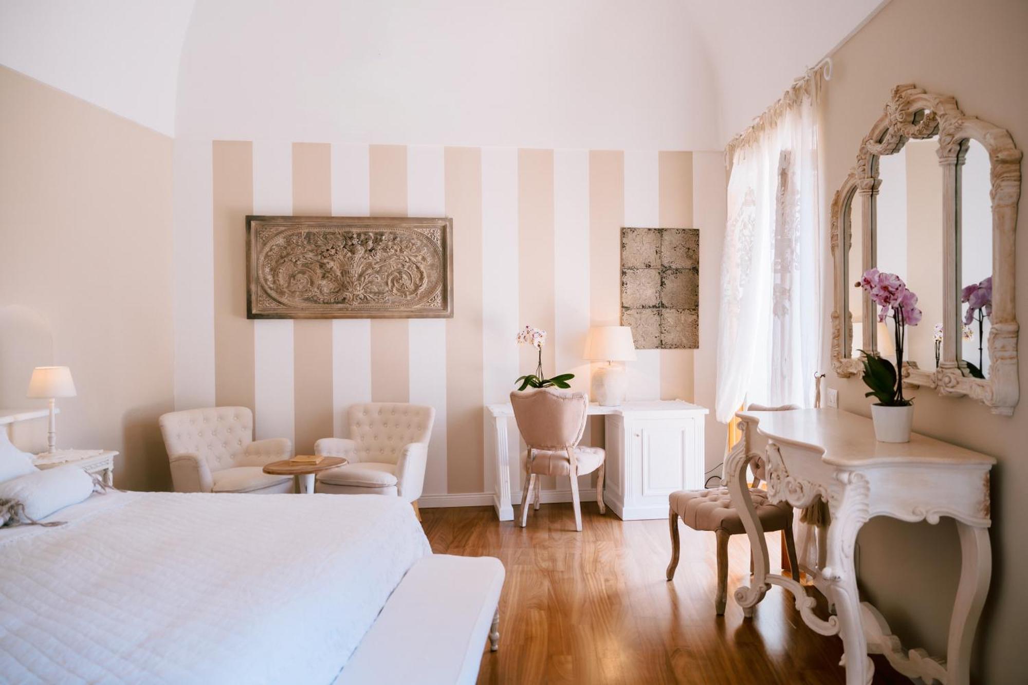 Villa Mary Suites โปซิตาโน ภายนอก รูปภาพ